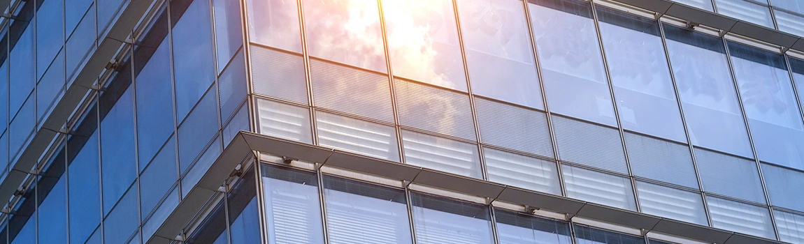 UV-Resistant Glass Experts in North Fort Myers, FL